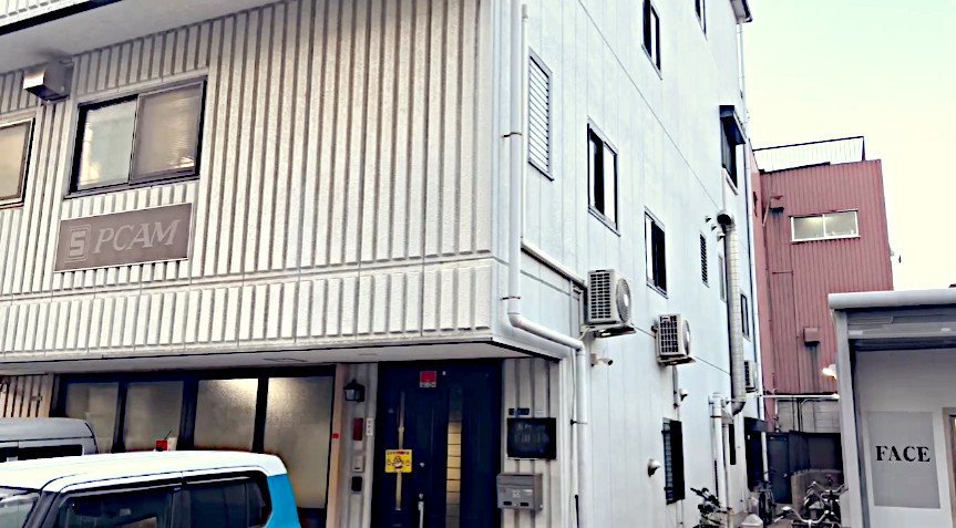 靴工場Faceの外観